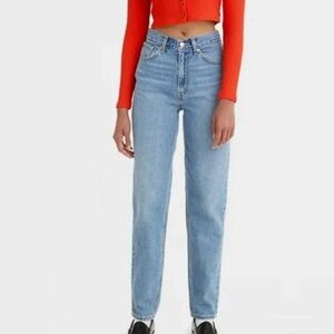Levis SilverTab Jeans Women’s  Blue Mom Taper Jean  26